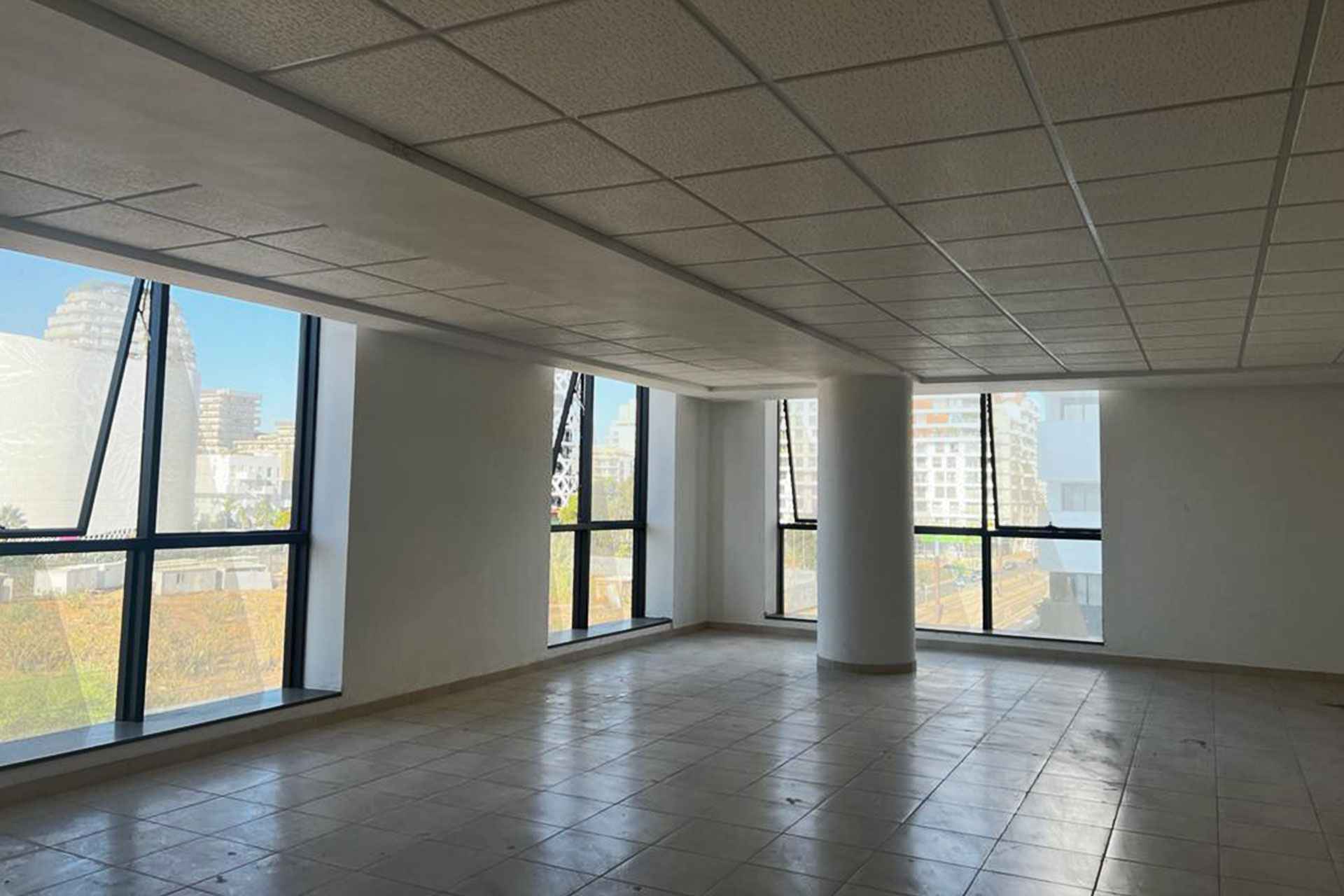 ABI CAPITAL | Plateau bureau premium, Bureaux en Location 95 m² ...