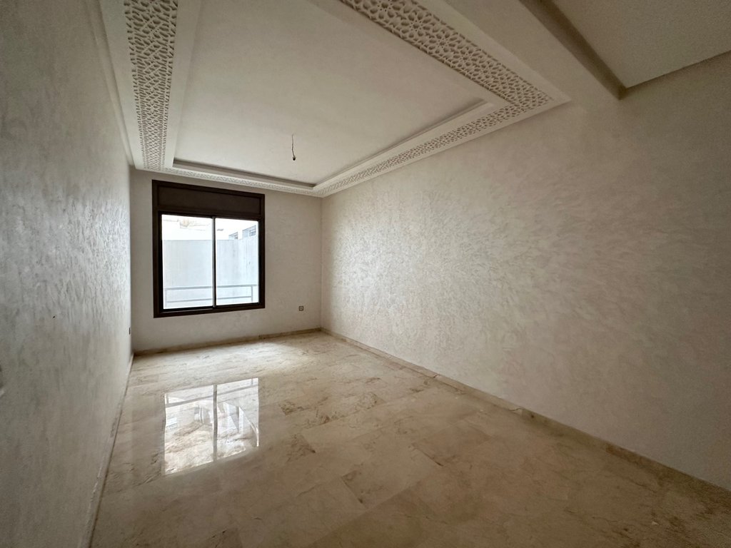 Appartement neuf avec cour  - (picture 3)